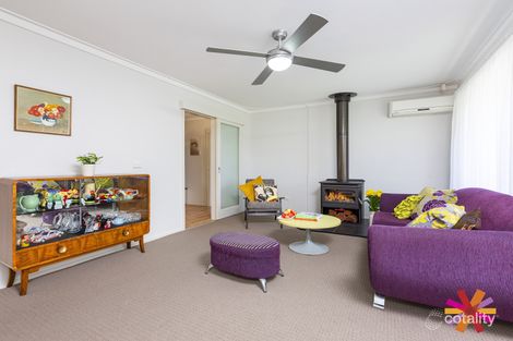 Property photo of 21 Finlay Court Rivervale WA 6103