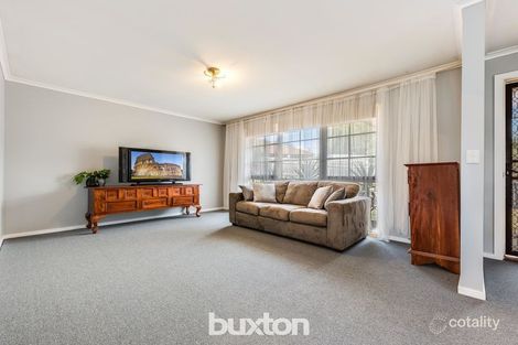 Property photo of 4 Echo Court Whittington VIC 3219