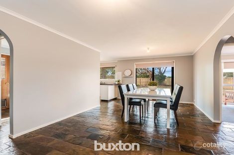 Property photo of 4 Echo Court Whittington VIC 3219