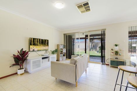 Property photo of 11 Spinnaker Close Waikiki WA 6169