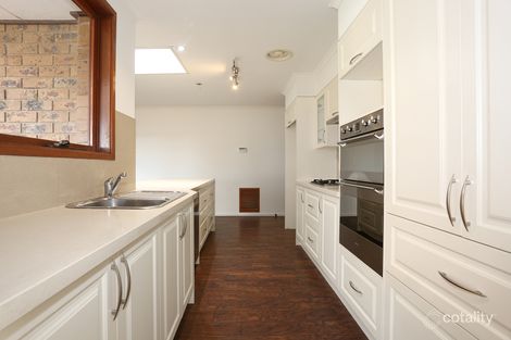 Property photo of 21 Harkaway Road Berwick VIC 3806