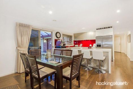 Property photo of 24 Santolin Drive Hillside VIC 3037
