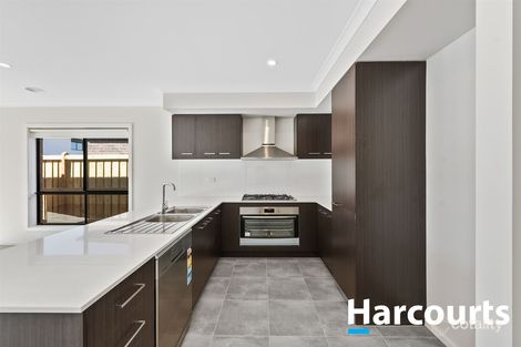 Property photo of 43 Pitfield Avenue Cranbourne East VIC 3977