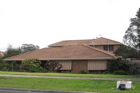 13 Dehnert St, Doncaster East, VIC 3109