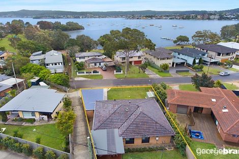Property photo of 53 Asca Drive Green Point NSW 2251