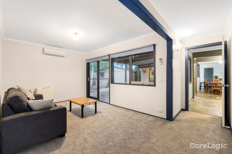 Property photo of 11 Winnifred Crescent Knoxfield VIC 3180