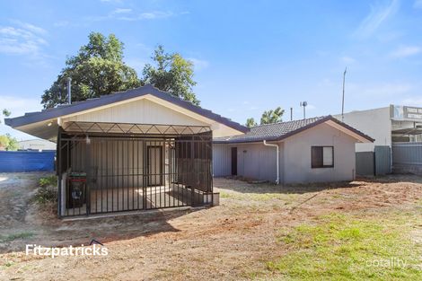 147 Fernleigh Rd, Glenfield Park, NSW 2650