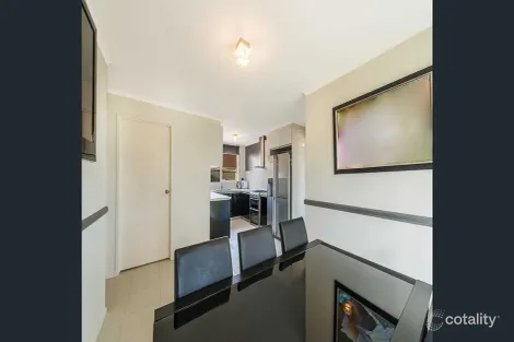 Property photo of 90 Darling Way Narre Warren VIC 3805