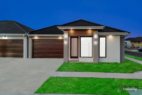 45 Villa Doria Dr, Clyde North, VIC 3978