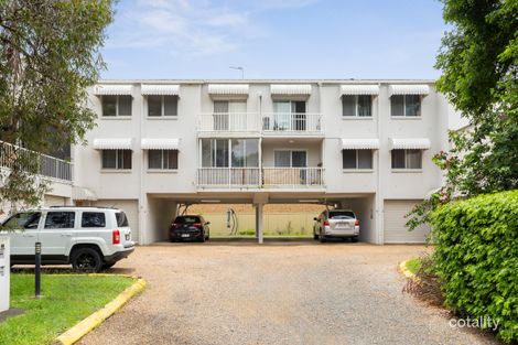 Property photo of 8/5 Brett Avenue Labrador QLD 4215