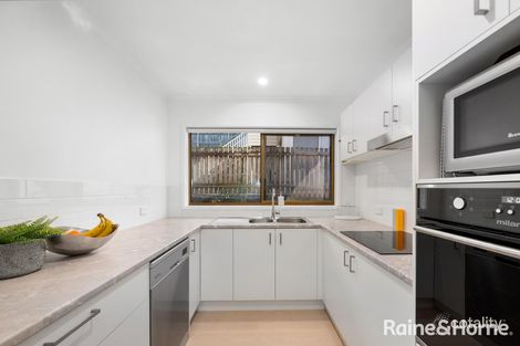 Property photo of 1/31 Armadale Street St Lucia QLD 4067