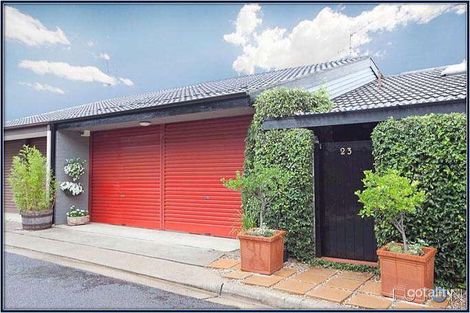 Property photo of 23 Sulman Place Phillip ACT 2606