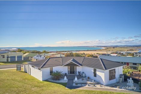 Property photo of 1 Andrews Place Bridport TAS 7262