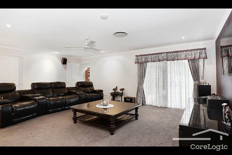 Property photo of 4 Toressian Place Cashmere QLD 4500