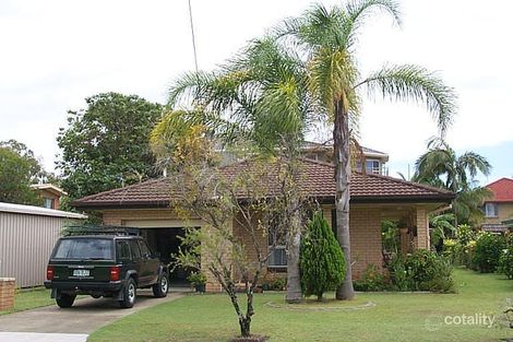 33 Shoveller Ave, Paradise Point, QLD 4216