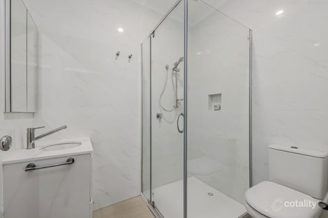 Property photo of 3/36A Holyrood Street Hampton VIC 3188