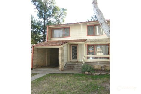 Property photo of 2 Rivett Place Kelso NSW 2795