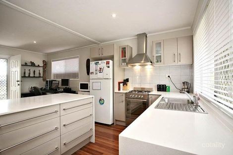 Property photo of 4 Elvin Place Bracken Ridge QLD 4017