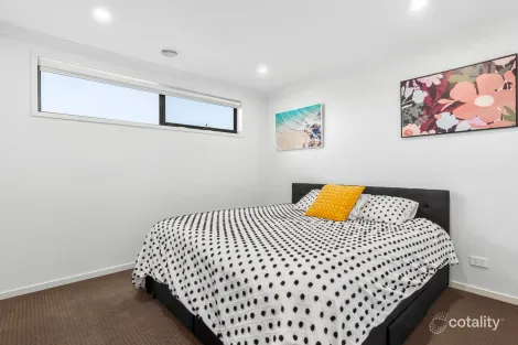 Property photo of 8 Mulberry Street Armstrong Creek VIC 3217
