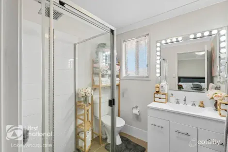 Property photo of 2 Foveaux Street Cameron Park NSW 2285