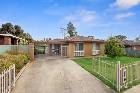 37 Nelson St, California Gully, VIC 3556