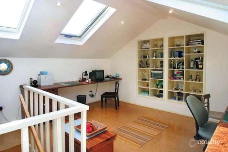 Property photo of 15 Queen Street Ormond VIC 3204