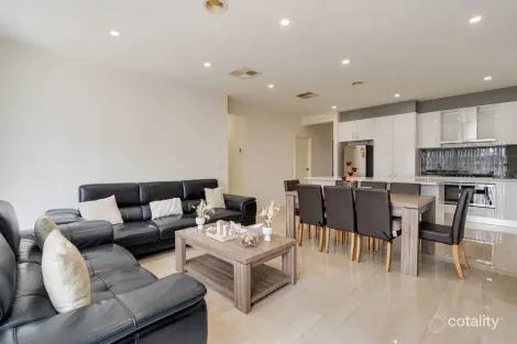 Property photo of 10 Coldfall Way Mickleham VIC 3064