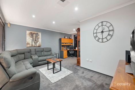 Property photo of 14 Wallis Glen Cranebrook NSW 2749