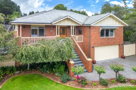 27 De Lisle Ave, Sunbury, VIC 3429