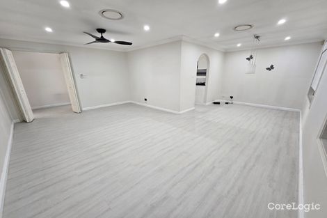 Property photo of 176 Armitage Drive Glendenning NSW 2761