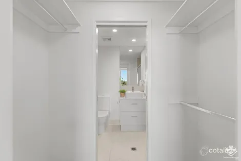 Property photo of 186/54 Slobodian Avenue Eight Mile Plains QLD 4113