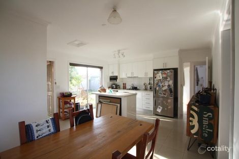 Property photo of 2 Finley Road Altona VIC 3018
