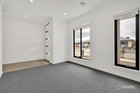 Property photo of 10 Dingo Road Beveridge VIC 3753