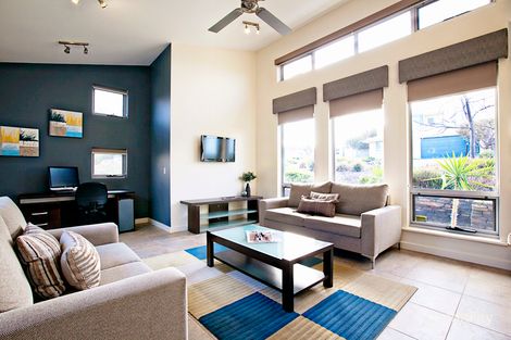 Property photo of 2 Manna Gum Avenue Chiton SA 5211