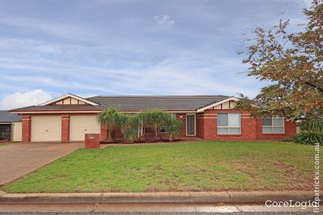 Property photo of 1 Havilah Place Bourkelands NSW 2650