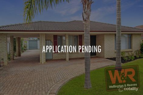Property photo of 14 Granada Crescent Orana WA 6330