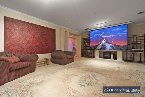 Property photo of 3 Ormiston Place Narre Warren South VIC 3805
