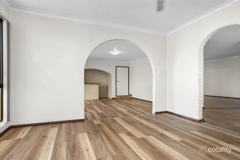 Property photo of 46 Urbahns Crescent Bateman WA 6150