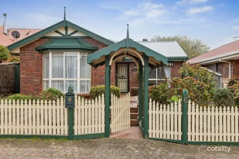 6 Hyde Park Lane, Wynn Vale, SA 5127