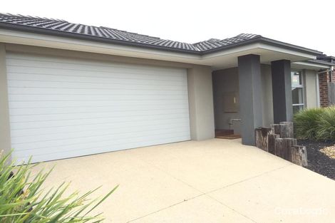 Property photo of 6 Tinnadice Road Cranbourne East VIC 3977