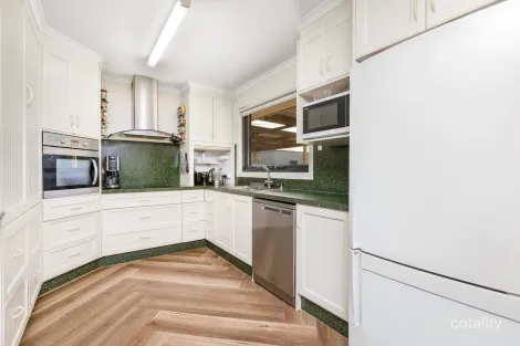 Property photo of 357 Paschendale Avenue Merbein VIC 3505