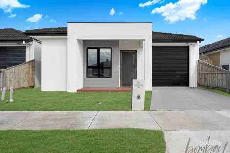 Property photo of 16 Numbat Drive Beveridge VIC 3753