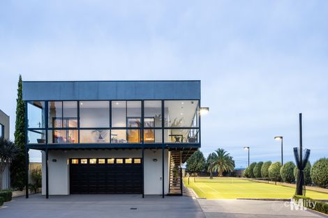 Property photo of 23 Wendover Crescent Hillside VIC 3037