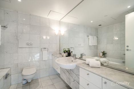 Property photo of 401/30 St Andrews Place East Melbourne VIC 3002