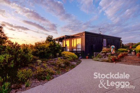 Property photo of 10 Hetty Court Rye VIC 3941