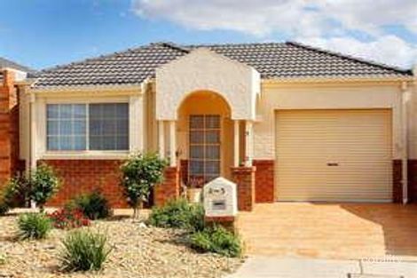 1/5 Morgan Ct, Hillside, VIC 3037