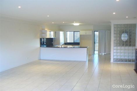 Property photo of 3/123-125 Shore Street North Cleveland QLD 4163
