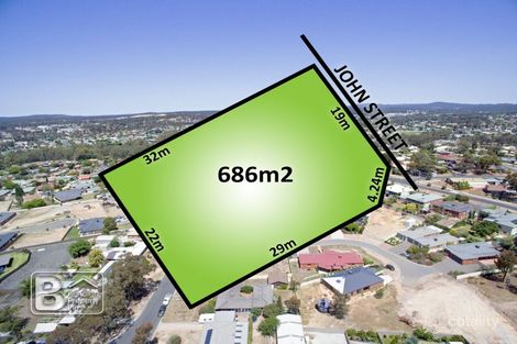37 John St, Kangaroo Flat, VIC 3555