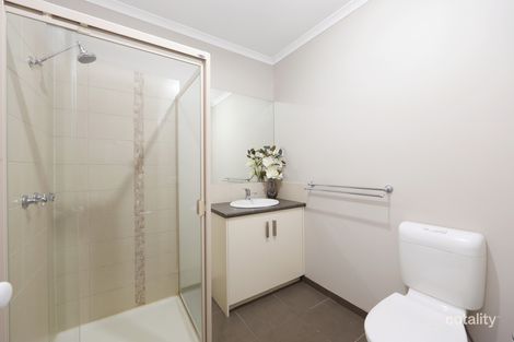 Property photo of 2/19 Pinnacle Avenue Ferntree Gully VIC 3156