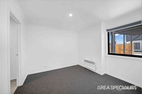 Property photo of 13 Kobe Street Deanside VIC 3336